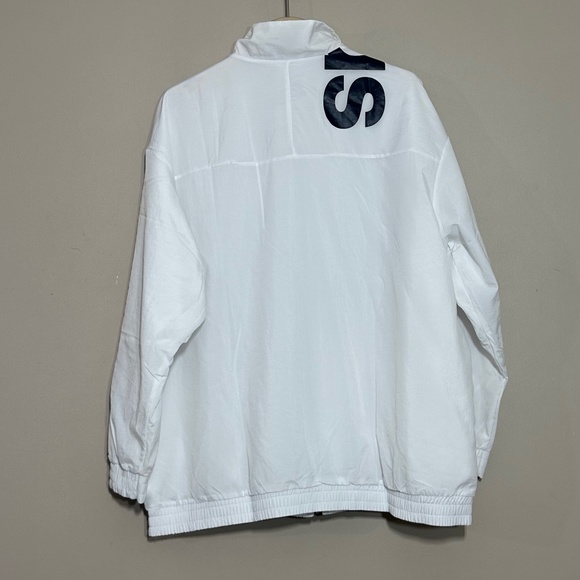 ADIDAS || Women's windbreaker track jacket size 2xl - Picture 3 of 12